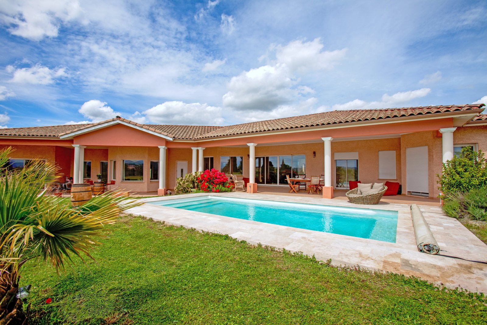 Ferran: Sur de Francia, cerca Montreal/Limoux, Ferran - lujoso casa de campo con cuadras para caballos  Ferran: Sur de Francia, cerca Montreal/Limoux, Ferran - lujoso casa de campo con cuadras para caballos