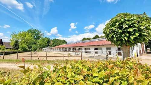 2528AM NRW, Renania del Norte-Westfalia, Bielefeld, centro ecuestre en venta