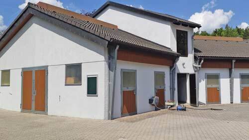 Alemania, 2529 Baviera, Alta Franconia, Suiza Francona, casa con establo en venta