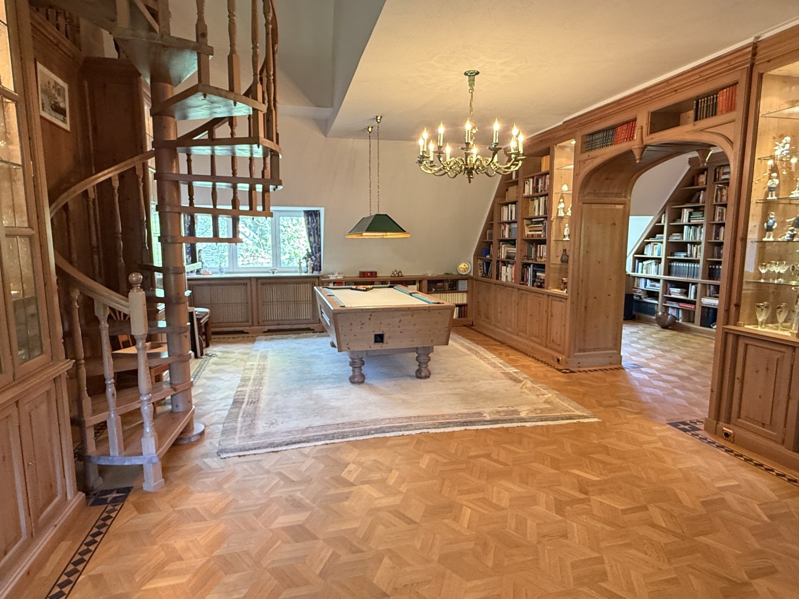 2611-1 Hamburgo, propiedad ecuestre, finca hípica, casa con cuadras en venta.