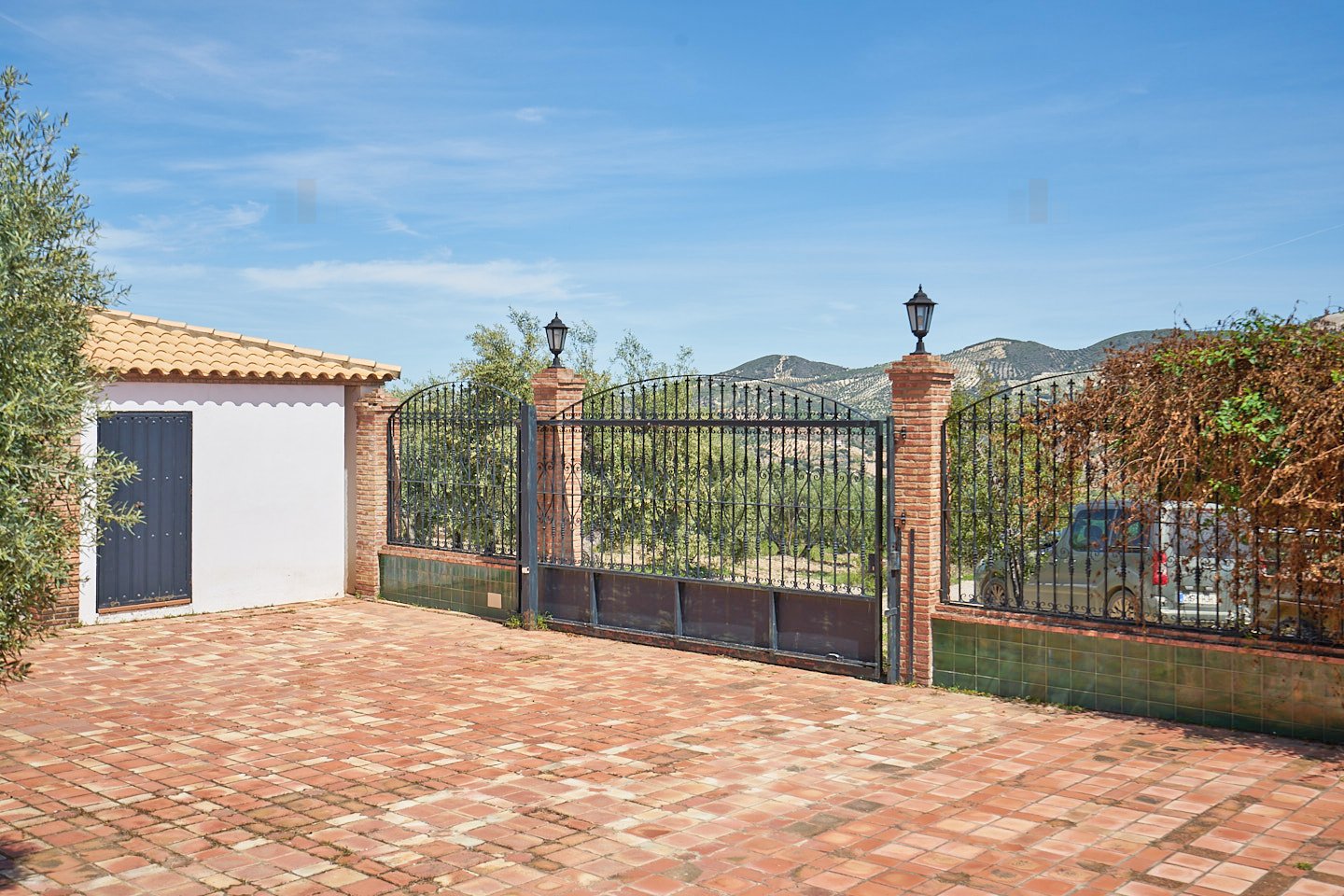 2614KN Andalucía, provincia de Cádiz, Olvera, finca, piscina, olivos en venta 2614KN Andalucía, provincia de Cádiz, Olvera, finca, piscina, olivos en venta