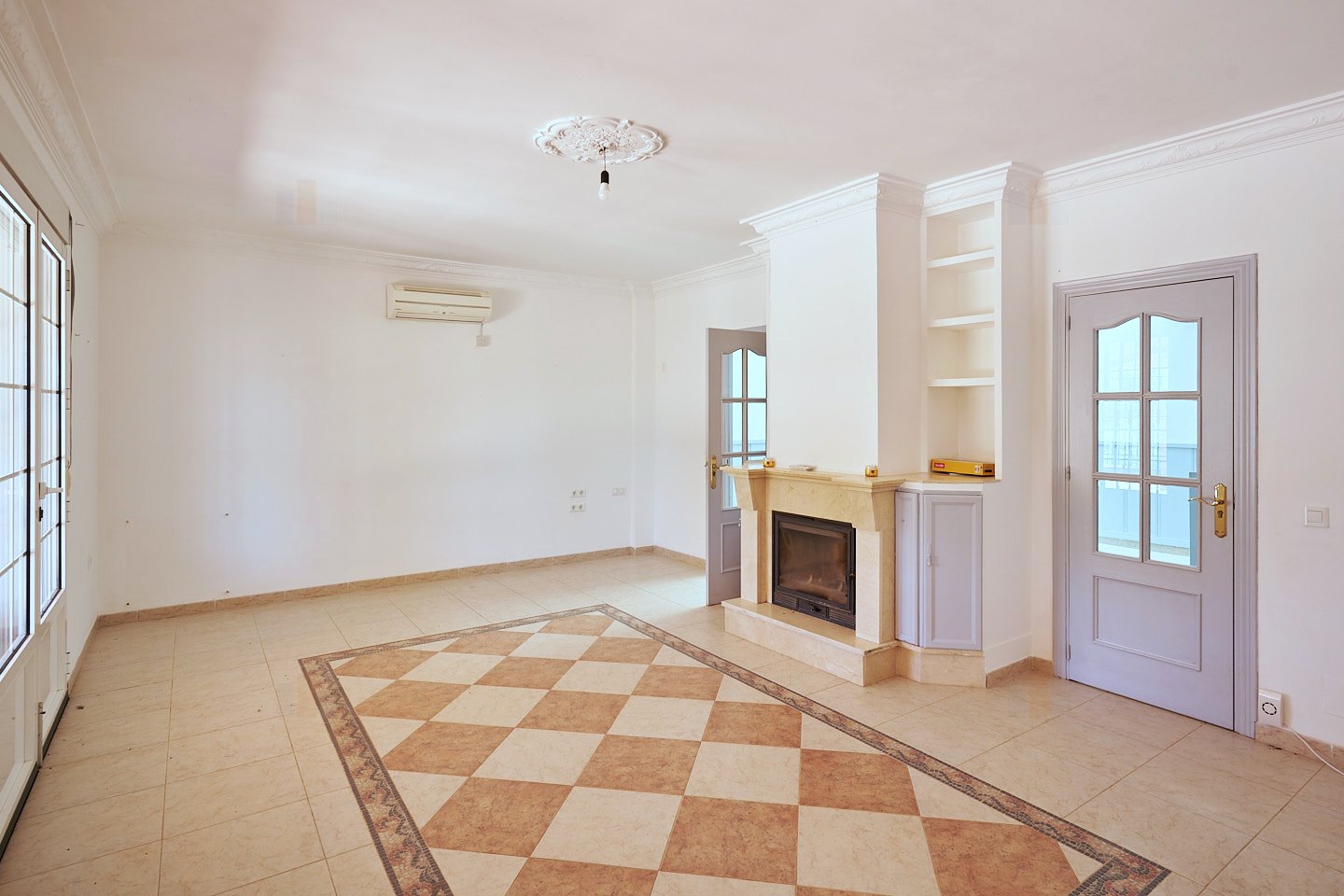 2614KN Andalucía, provincia de Cádiz, Olvera, finca, piscina, olivos en venta 2614KN Andalucía, provincia de Cádiz, Olvera, finca, piscina, olivos en venta
